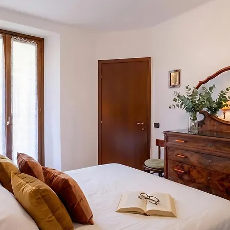 Apartament Casa Riale 4 *
