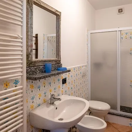 Casa Riale 4 Apartman *